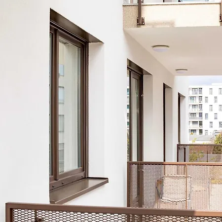 - Balcony - Relaxing Urban Hideaway Apartmán *
