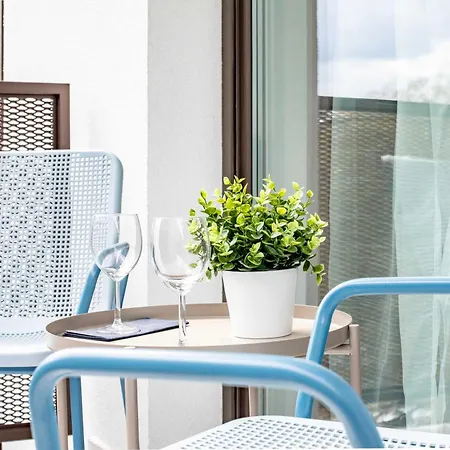 - Balcony - Relaxing Urban Hideaway Budapešť